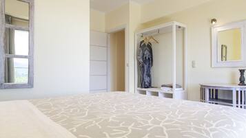 3 Schlafzimmer, Bügeleisen/Bügelbrett, WLAN, Bettwäsche