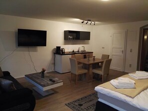 Quadruple Room (Büttner 3) | Living area