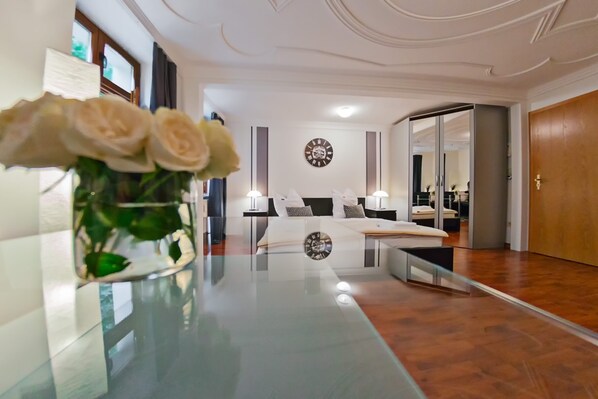 Quadruple Room (Büttner 2) | Living area