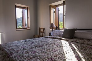 Cottage, 2 camere da letto | 2 camere, culle/letti per bambini (gratuiti), Wi-Fi gratuito, lenzuola