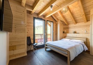 5 bedrooms, free WiFi