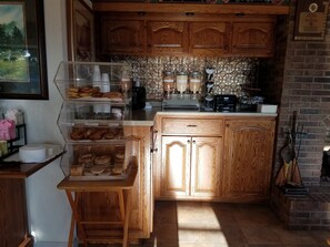 Déjeuner continental gratuit tous les jours