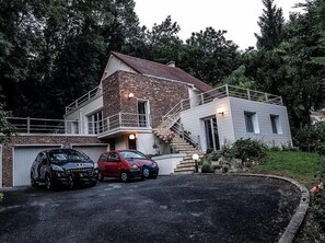 Exterior - Maison face à la seine (Corbeil-Essonnes)