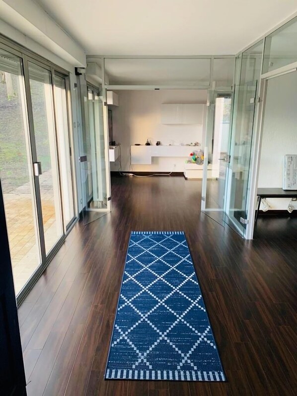 Interior - Maison face à la seine (Corbeil-Essonnes)