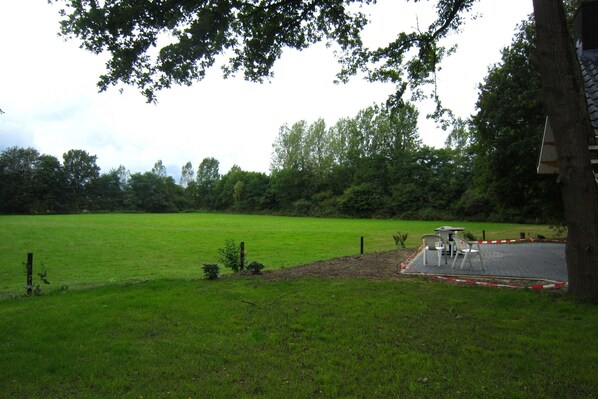 House | Garden - Chalet in Reutum With Sauna and Nature (Reutum)