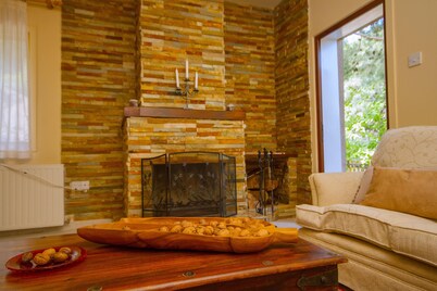 Persephone Cottage - Enhance Your Senses
