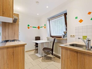 Apartment | Eigene Küche | Wasserkocher mit Kaffee-/Teezubehör