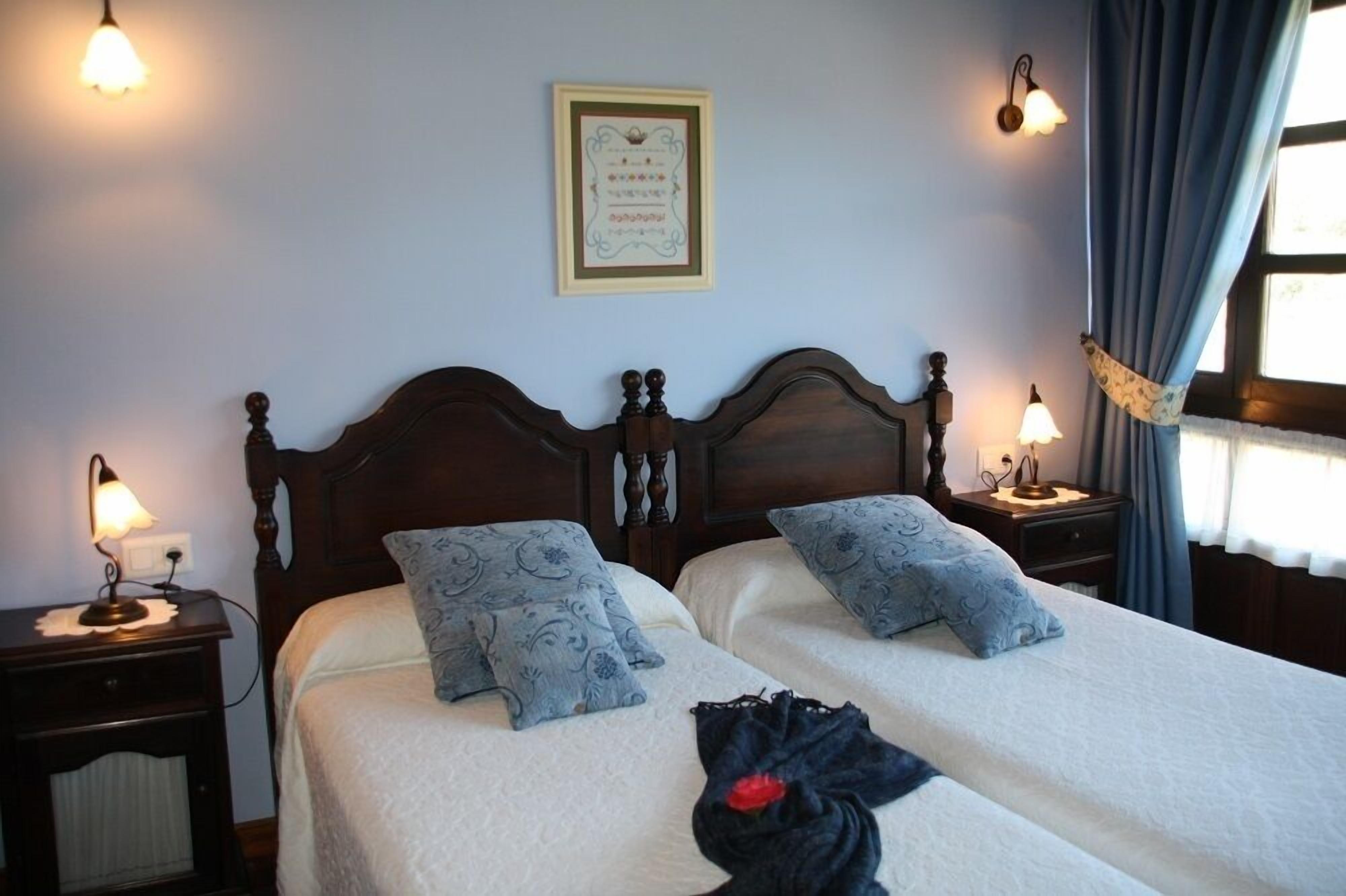 Habitación doble, baño privado, vistas a la montaña | Wifi gratis y ropa de cama