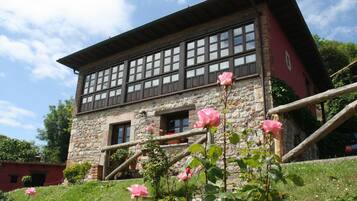 Fachada del alojamiento