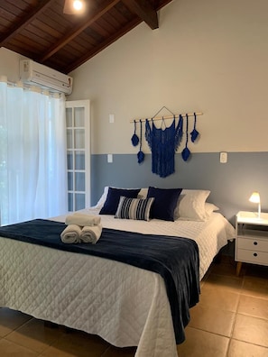 Minibar, iron/ironing board, free WiFi, bed sheets - Pousada Magias de Paraty (Paraty)