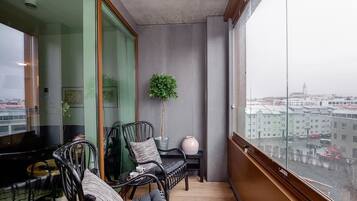 Apartamento Deluxe, 2 habitaciones | Balcón