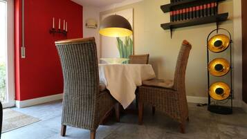 Apartment | 1 bedroom, free WiFi, bed sheets