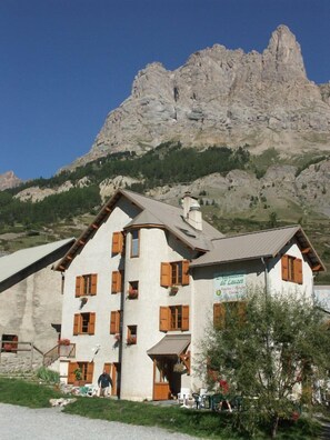 Front of property - Gîte Aiguillette Du Lauzet (Monetier-les-Bains)