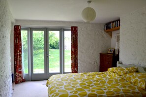 Luxury Cottage - Barafundle Barns - Potato Barn (Pembroke)