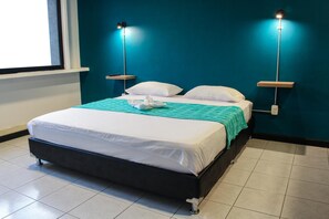 Blackout drapes, free WiFi, bed sheets - Zamia Hostel (Bucaramanga)