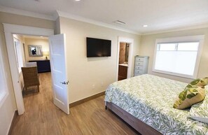 2 bedrooms, free WiFi - Rod and Reel Resort Room 6 (Anna Maria)
