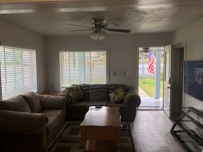 2 Bedroom House Rental