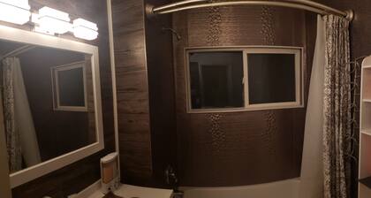 2 Bedroom House Rental