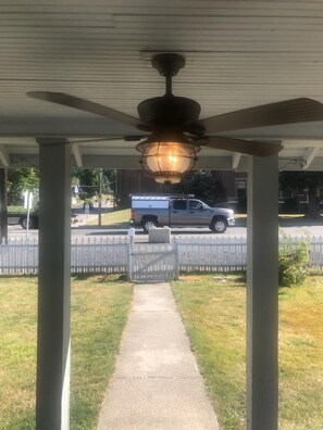 Property grounds - 2 Bedroom House Rental (St Maries)