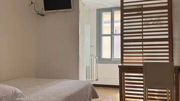 Single Room | Soundproofing, free WiFi, bed sheets