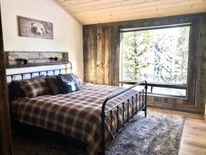 5 bedrooms, free WiFi, bed sheets