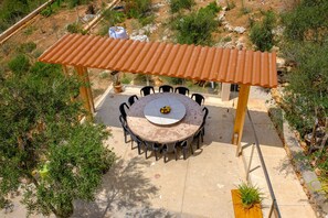 Outdoor dining - Castell des Paradís - Family villa near the sea (Portopetro)