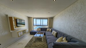 Rom – grand | Oppholdsrom