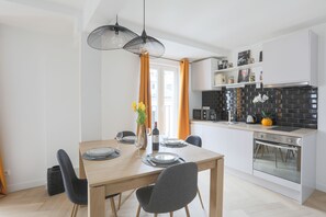Panoramic Suite, 2 Bedrooms | Private kitchen - Le Matissia (Paris)