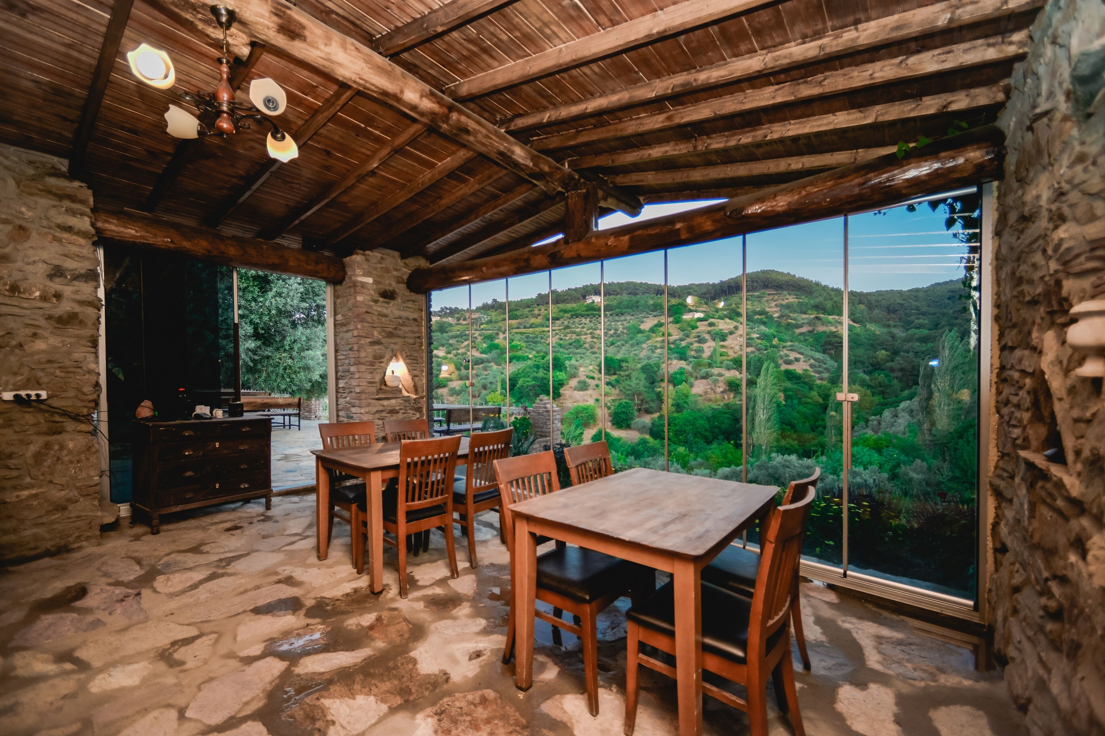 Desayuno completo incluido todos los días 