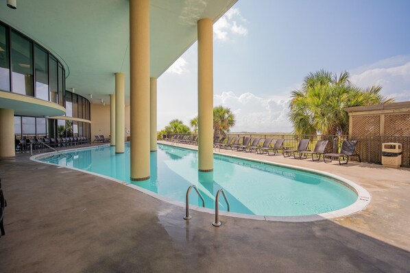 Indoor pool, outdoor pool - Beautiful Gulf Front Condo on the 5th Floor of Holiday Isle - Family Friendly (Dauphin Island)