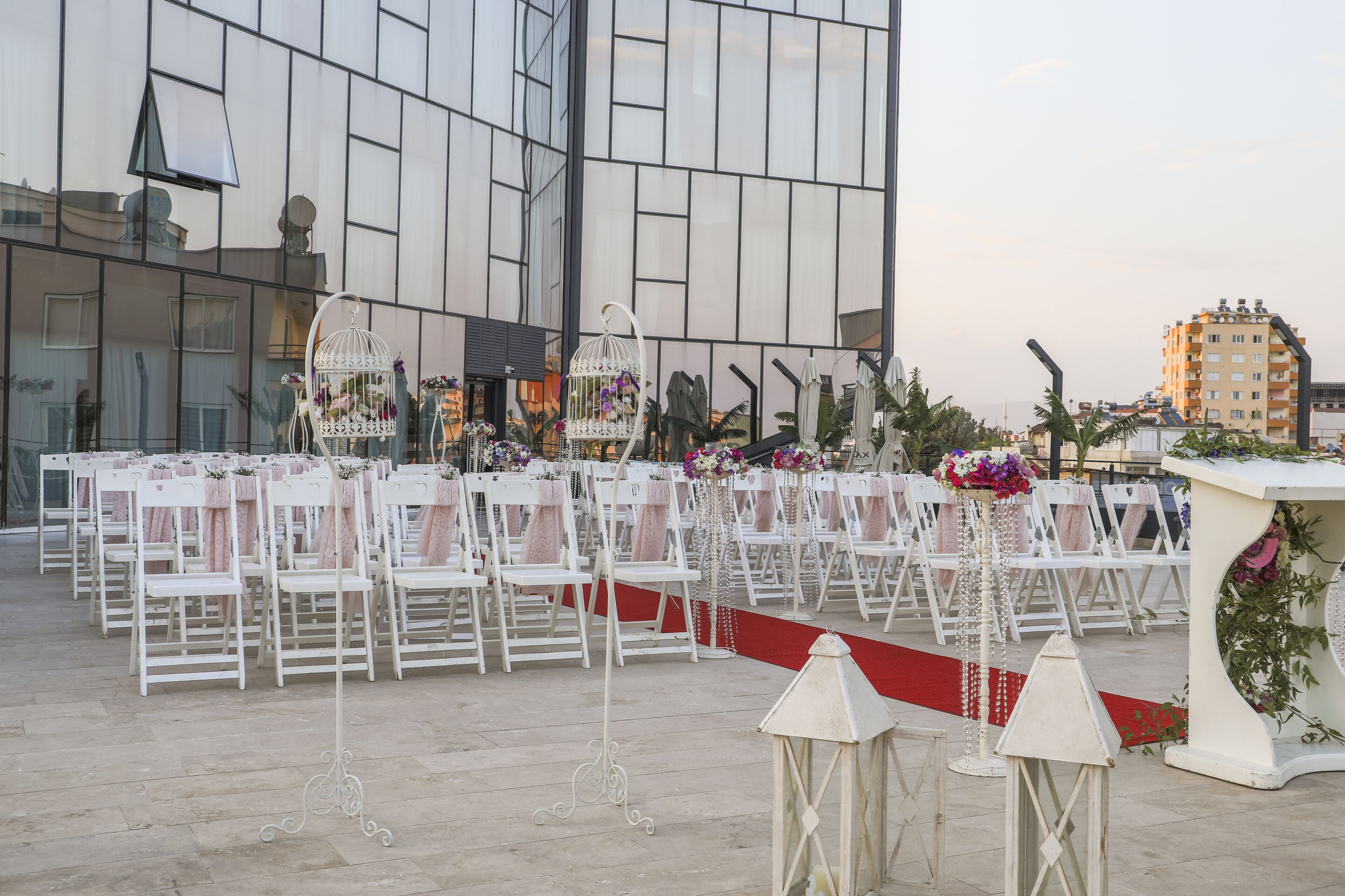 outdoor banquet area