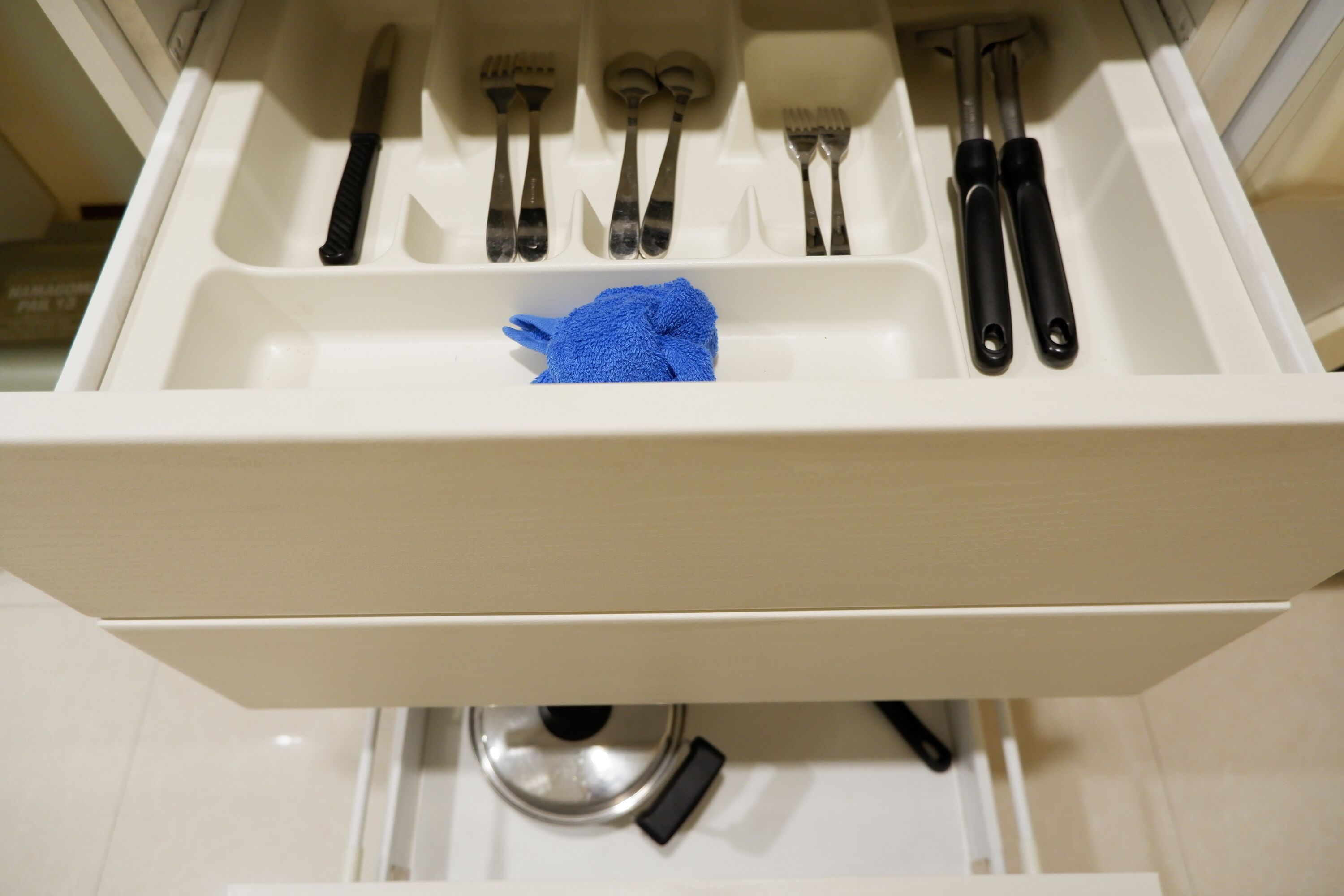 one bedroom suite with pool view | room amenity