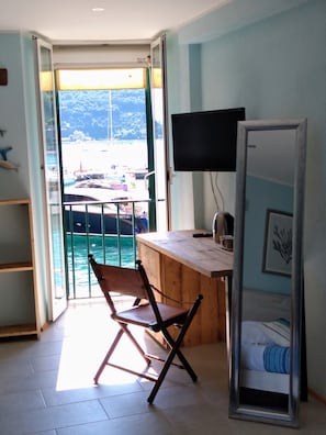 Double or Twin Room, Sea View | Room amenity - La Calata (Portovenere)