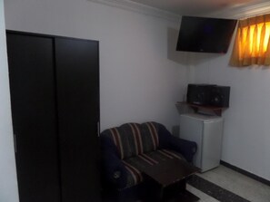 Televisión de 32 pulgadas con canales por cable 