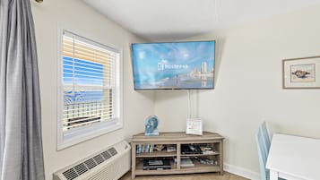 Exclusive Condo, 1 Bedroom, Balcony, Ocean View | Television
