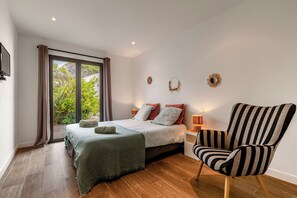 7 bedrooms, in-room safe, free WiFi, bed sheets