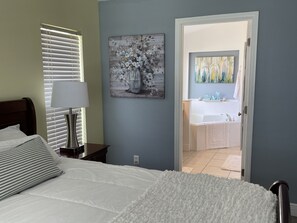 4 bedrooms, desk, iron/ironing board, travel cot