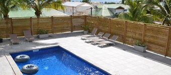 HIBISCUS AND ITS PANORAMIC SEA VIEW