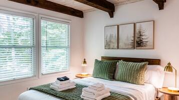 7 bedrooms, iron/ironing board, travel crib, free WiFi