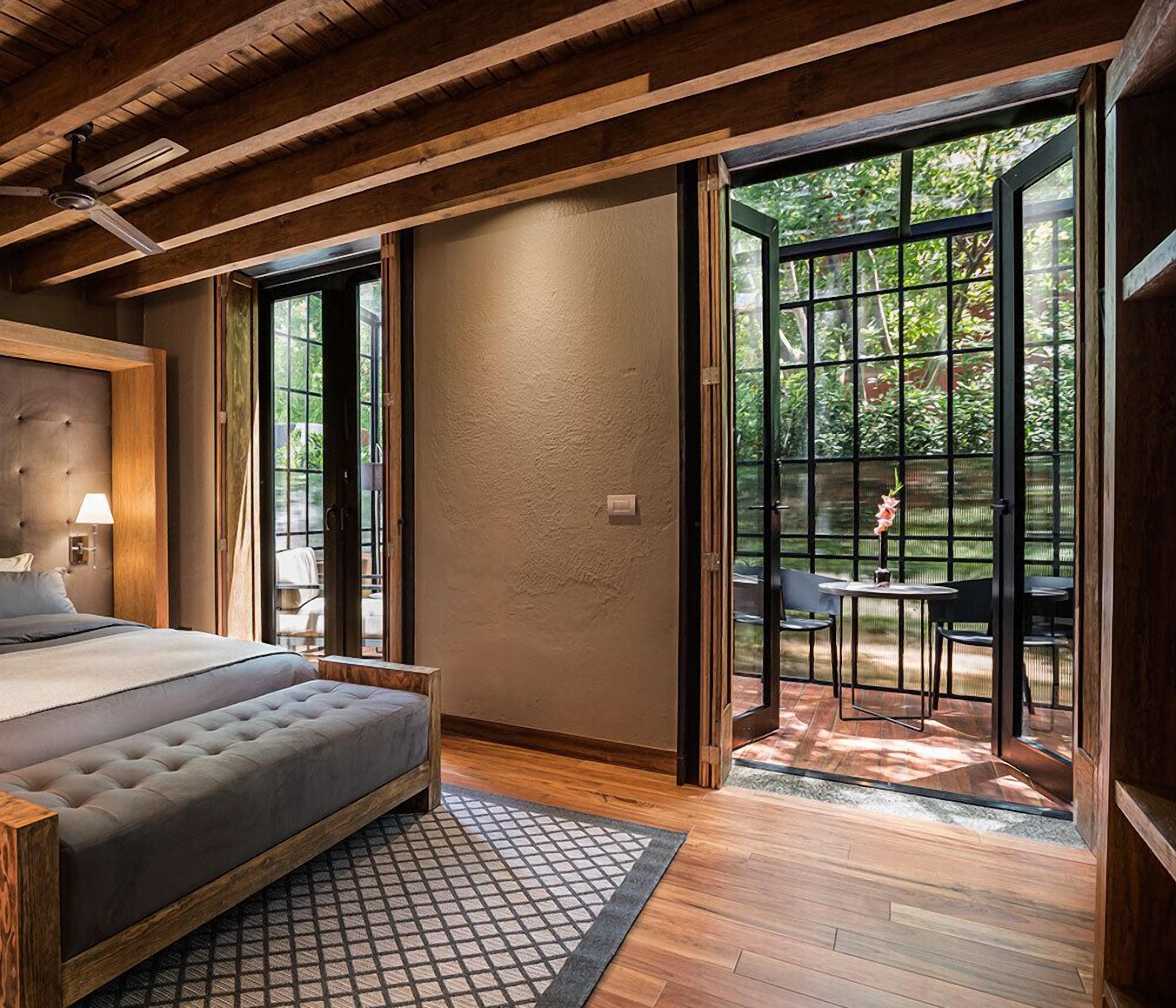 時尚客房 (3) | 高級寢具、羽絨被、迷你吧、房內夾萬