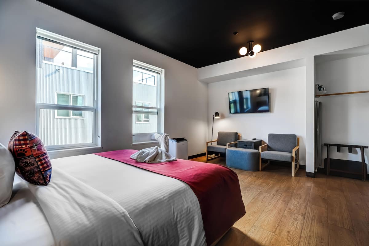 1 chambre, bureau, espace de travail pour ordinateur portable