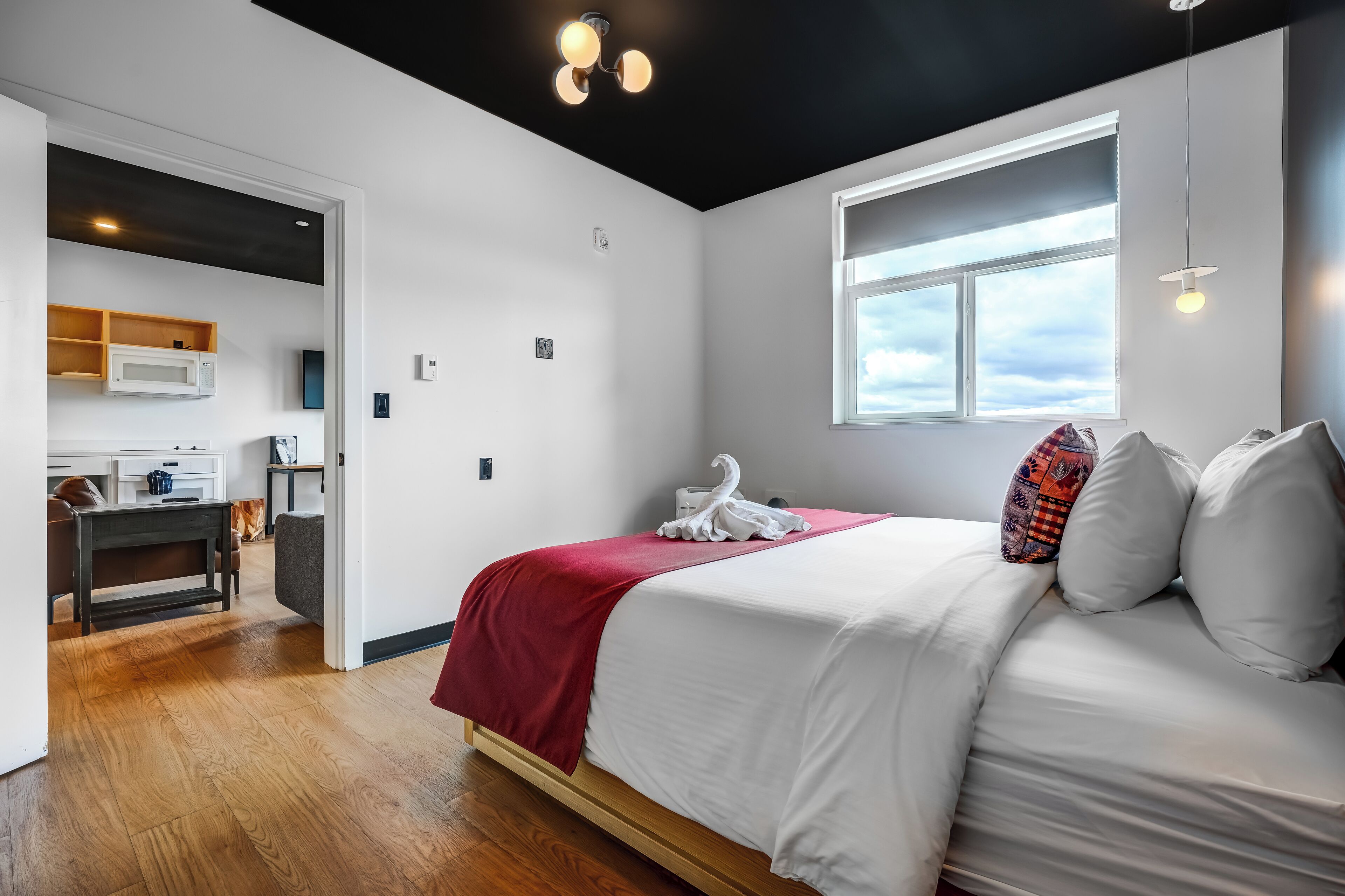 豪華公寓, 1 張特大雙人床和 1 張沙發床 | 書桌、筆電工作空間、免費無線上網、床單