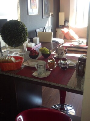Dining - S1 Perfect spot, nice, cozy stylish, views (santiago)