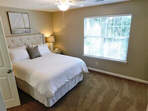 2 Schlafzimmer, Bügeleisen/Bügelbrett, kostenloses WLAN, Bettwäsche