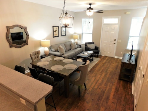 The Heart of Port Royal - 2 Miles From Parris Island