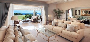 Fernseher, DVD-Player