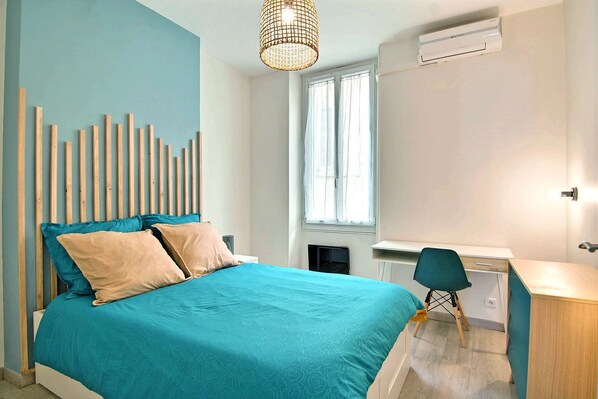 2 chambres, fer et planche à repasser, Wi-Fi gratuit, draps fournis