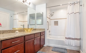 Bathroom - Playa Vista Retreat in Playa Vista CA (Los Angeles)