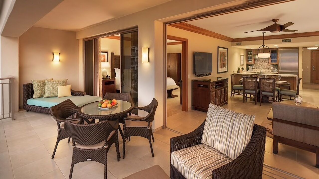 Ocean front, high floor 2 BR unit at Hyatt Residence Club Ka'anapali Beach - Photo 8