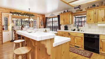 Cabin, Multiple Beds, Patio, Mountain View (1662) | Private kitchen | Coffee/tea maker